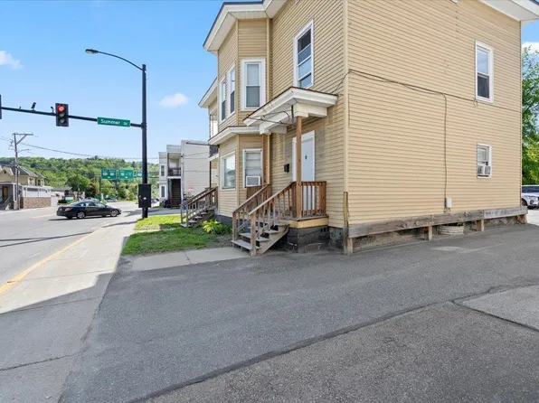 18 Maple Avenue, Barre City, VT 05641