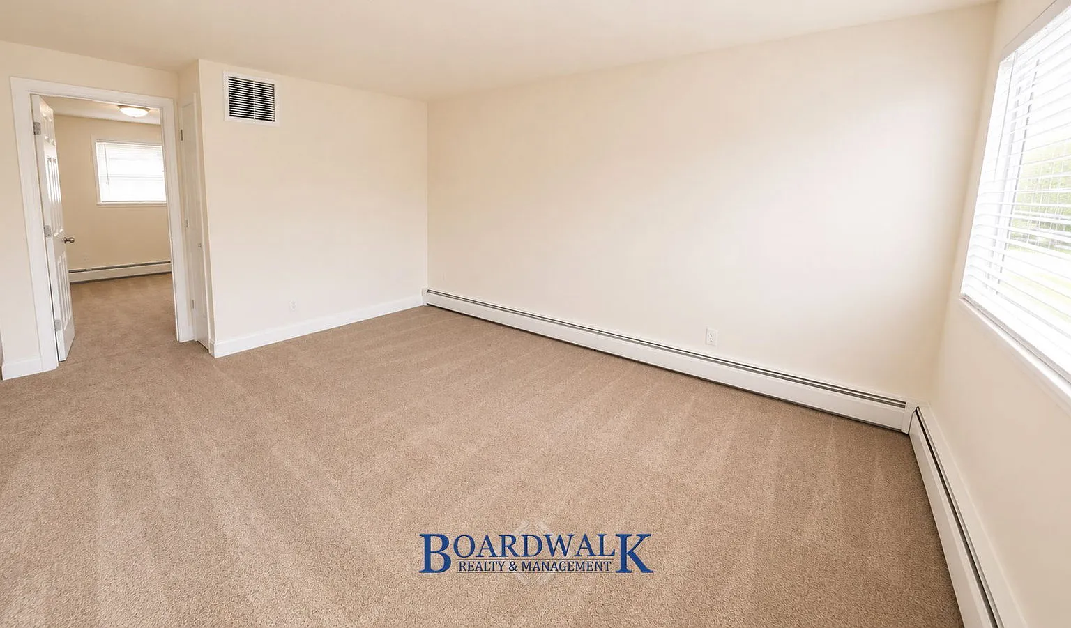 2 bed, 1.0 bath, 500 sqft, $1,150 — Photo 4