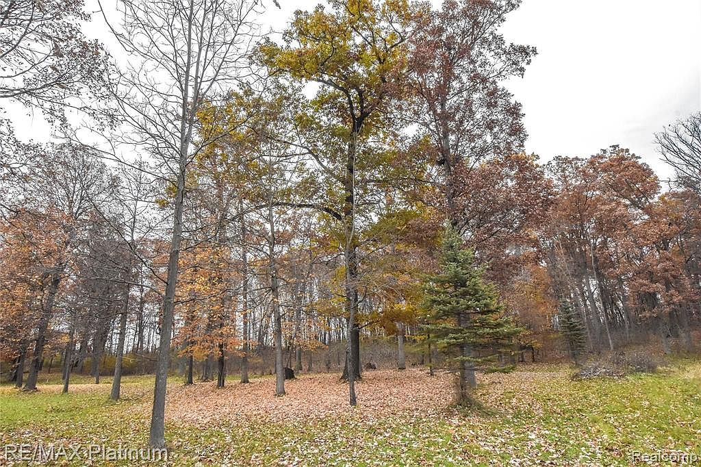 2290 N Latson Rd, Howell, MI 48855 Zillow