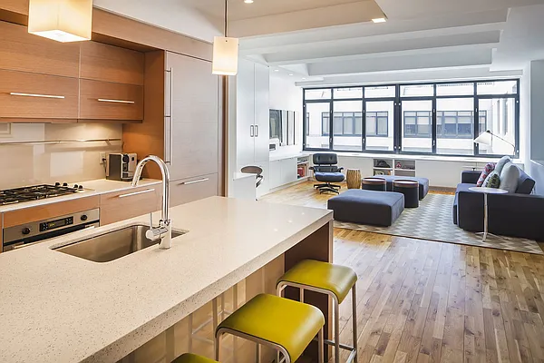 Sold by Stribling | media 9