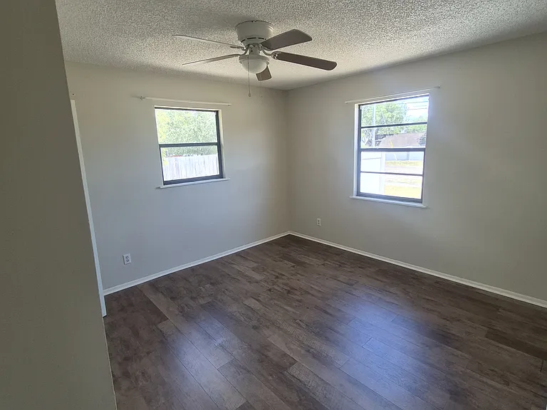 1606 Dixie Hwy #B — Photo 7