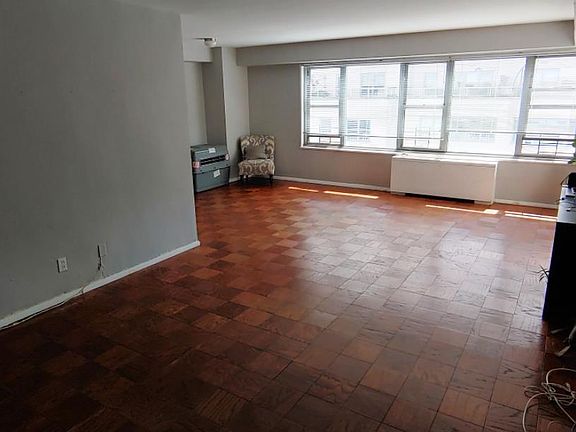 3rd image of 245 E 63rd St APT 1903