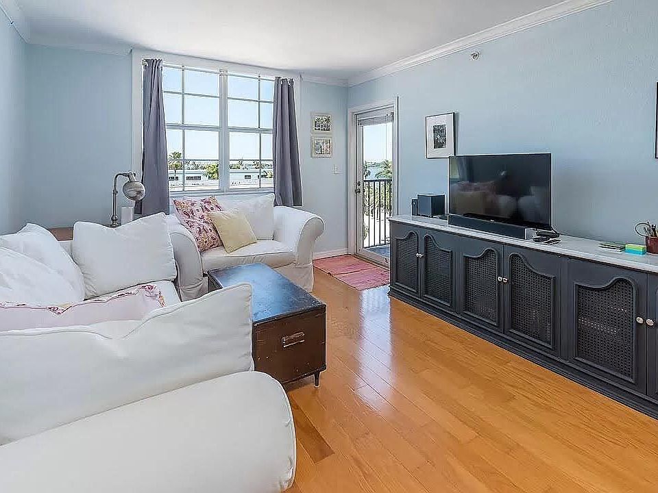 1st image of 1801 N Flagler Drive #538