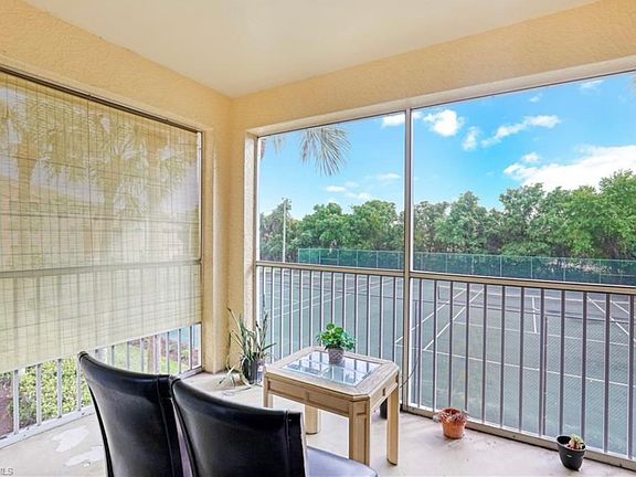 3rd image of 6300 Aragon Way APT 207