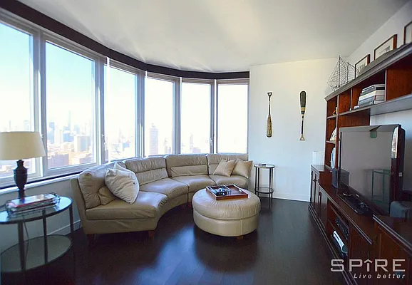 Rented by Spire Group | media 26