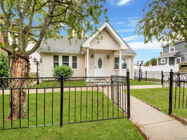 5 Ashland Street, New Rochelle, NY 10801