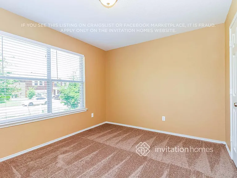 8115 Colwick Ln — Photo 16
