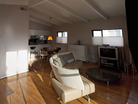 Living Room - Upper unit