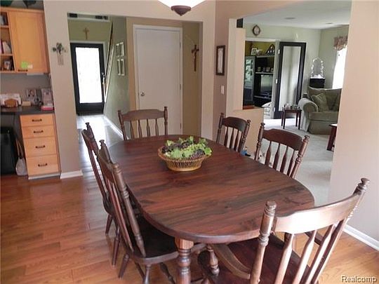 4th image of 9219 Softwater Woods Dr