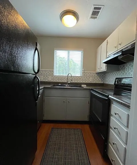 815 W Pensacola St #7 — Photo 11