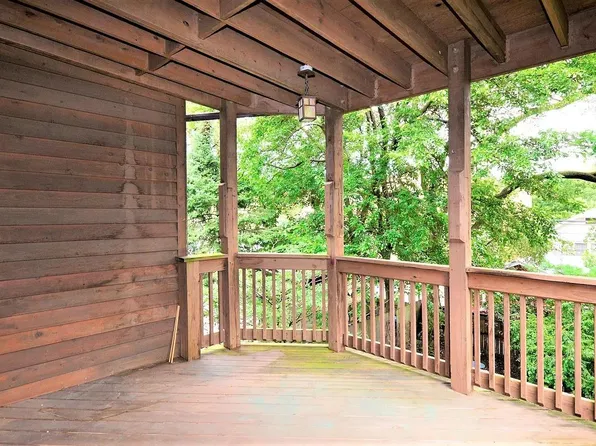 7319 N Bell Ave, Chicago, IL 60645