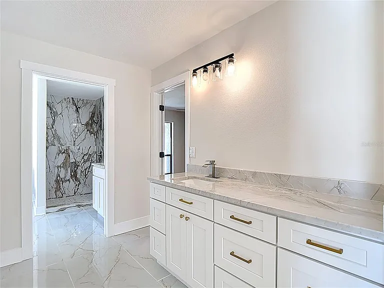 4072 Belmoor Dr — Photo 34