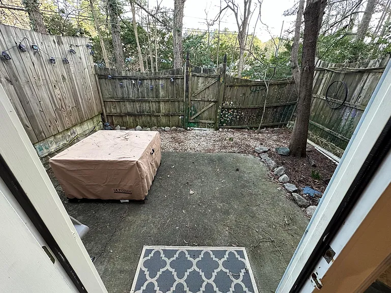 5504 Forest Oaks Dr — Photo 11
