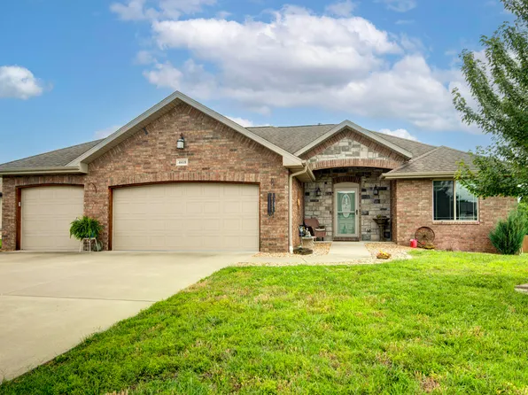 4418 Somerset Drive, Battlefield, MO 65619