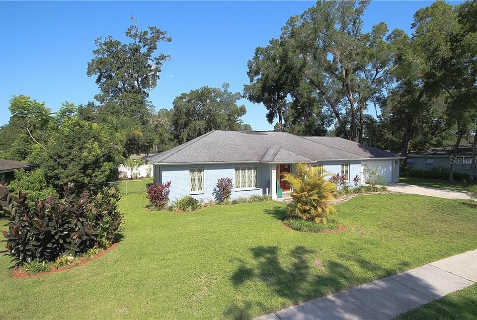 1st image of 2903 Forestwood Dr