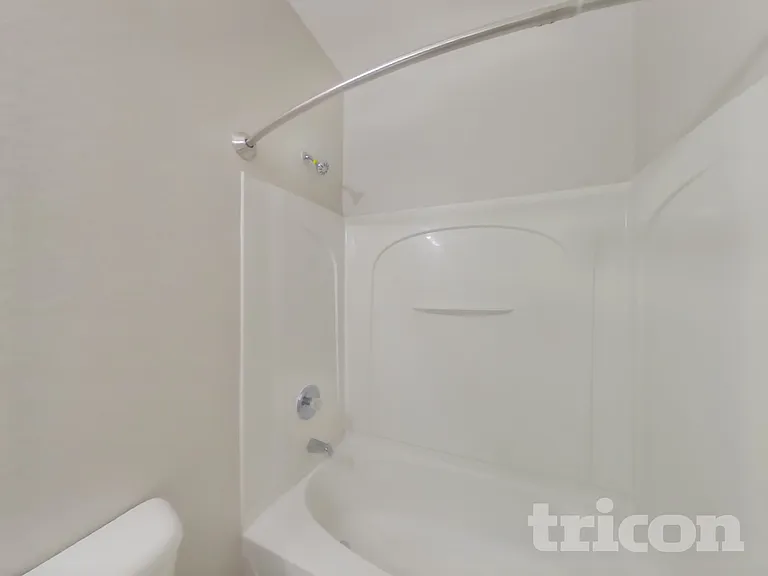 7310 W Saint Charles Ave — Photo 11