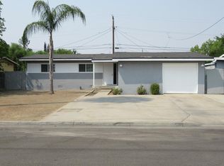 135 Dennis Dr, Clovis, CA 93612