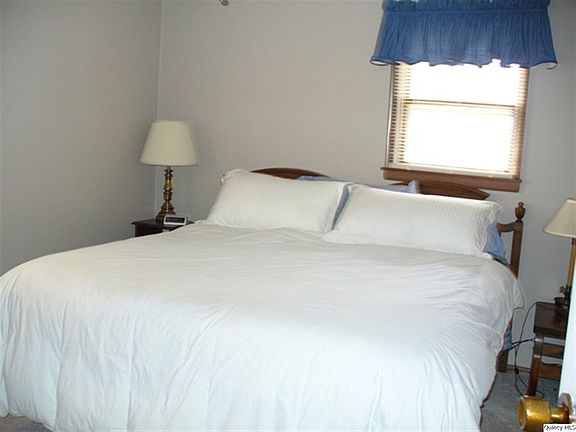 Home for Sale in Quincy, IL $124,900