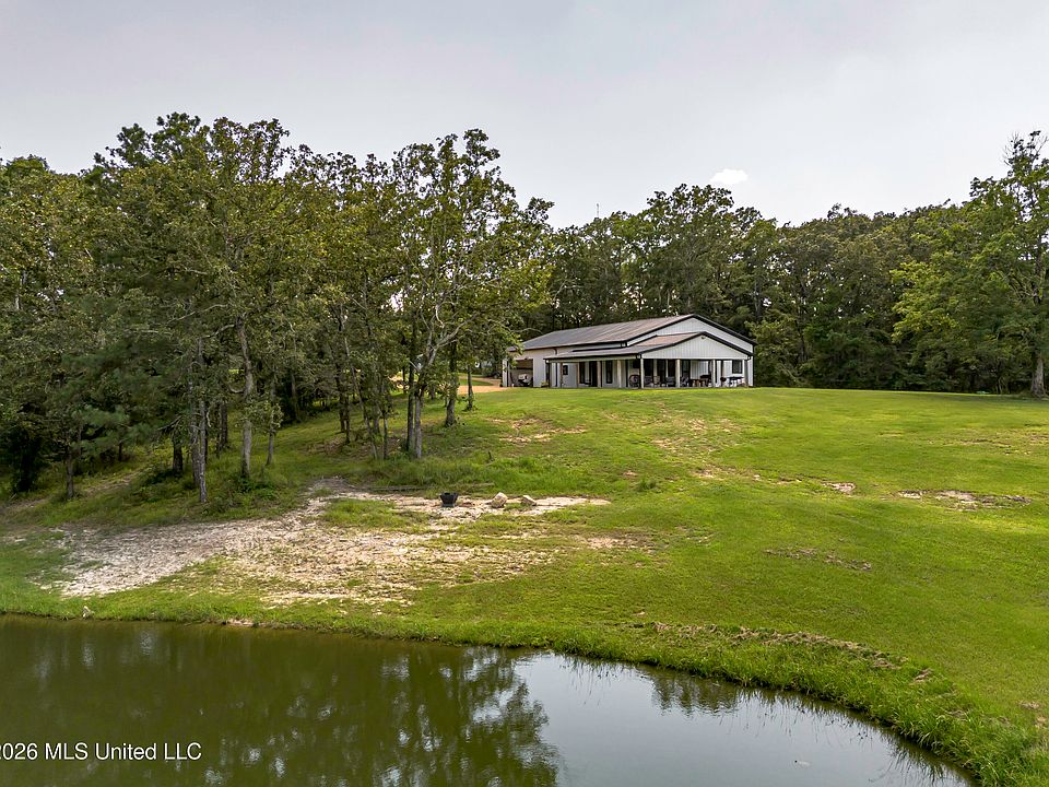 1st image of 486 Holifield Cir