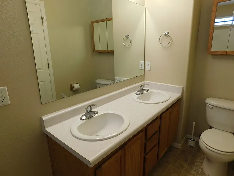 1468 Sagittarius St — Photo 10