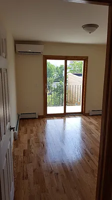 Rented by H L Dynasty Real Estate Corp | media 33