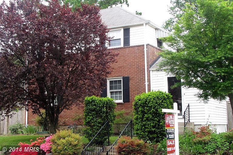 1st image of 4710 2nd St N
