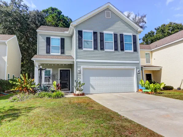 1421 Oldenburg Dr, Awendaw, SC 29429