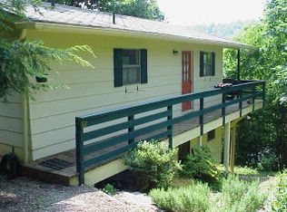 92 Dills Hills Rd, Sylva, NC 28779