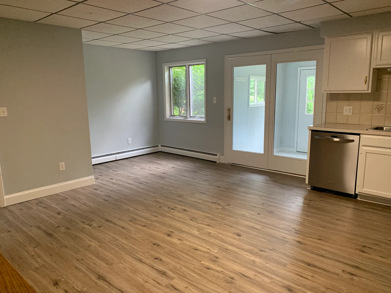 3 bed, 1500 sqft, $2,000 — Photo 4