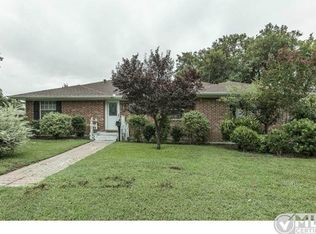 1403 Bellaire Dr, Grapevine, TX 76051