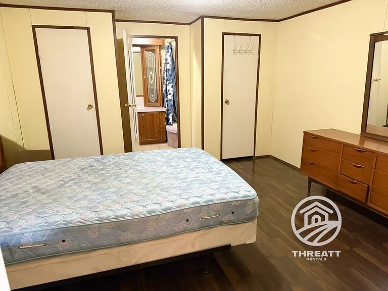 1584 McCaskill Rd — Photo 9