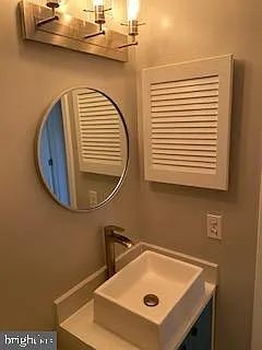 1823 N Shore Ct — Photo 26