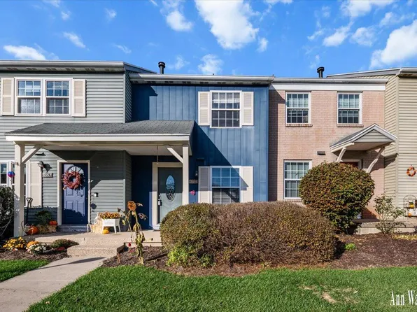 4565 Tabor Rd NW #38, Comstock Park, MI 49321