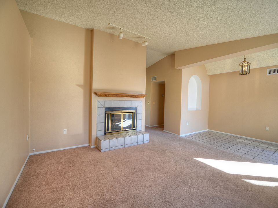1st image of 7360 E Diamond Ave