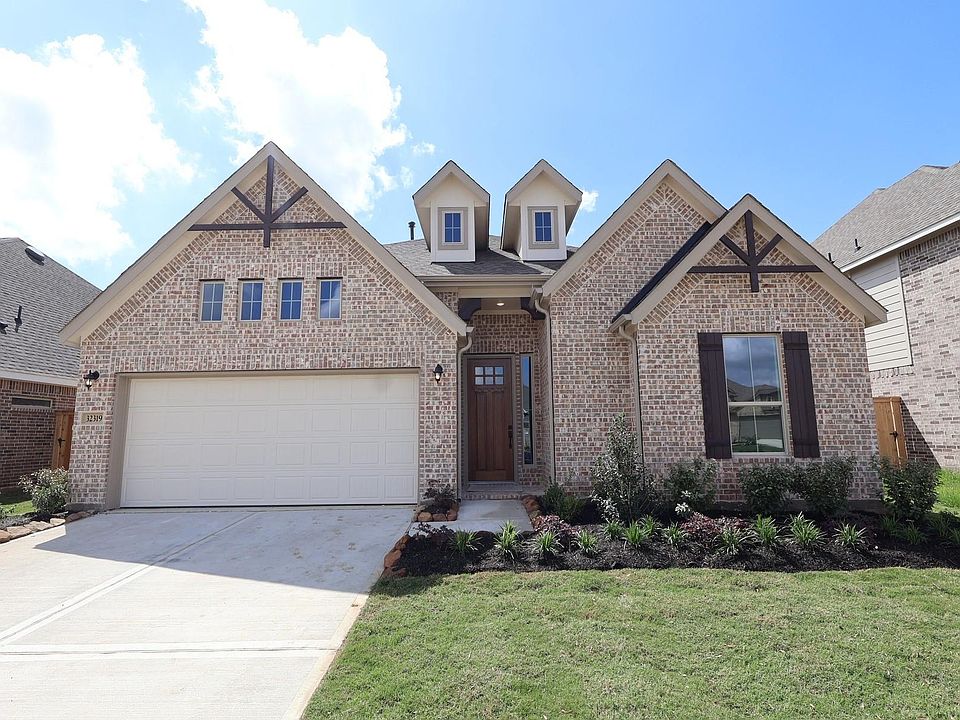 1st image of 32319 Magnolia Glen Ln