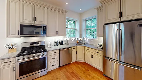 9-A Ashton Pl Photo 1