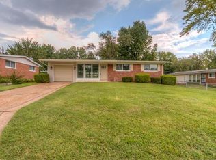 10508 Chickering Dr, Saint Louis, MO 63136