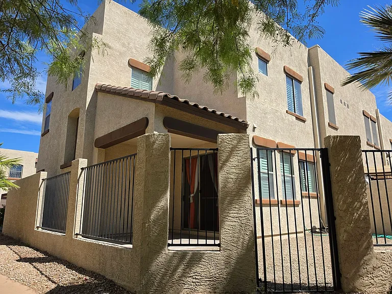 1886 E Don Carlos Ave #141 — Photo 35