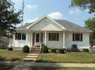 406 E Weller St, Ansonia, OH 45303