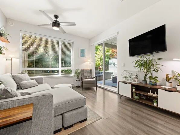 2382 Atkins Ave #110, Pt Coquitlam, BC V3C 0G7