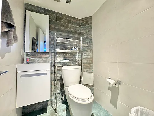 Rented by Doorway NYC, LLC | media 12