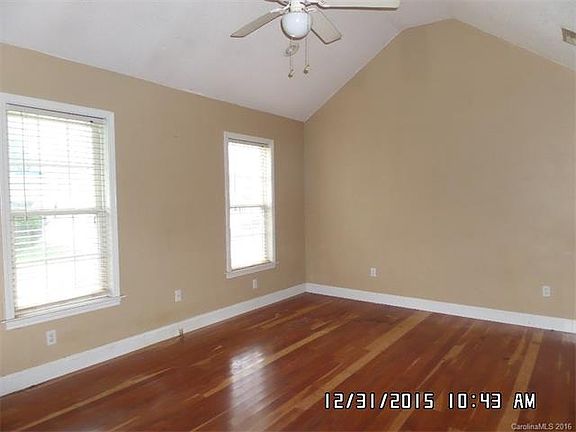 3rd image of 5416 Mallard Ln
