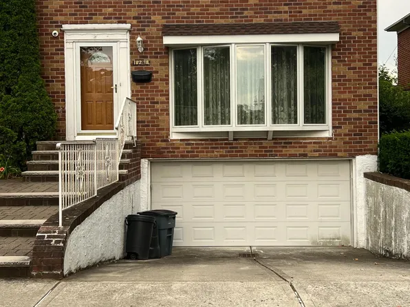 18218 80th Rd, Jamaica, NY 11432