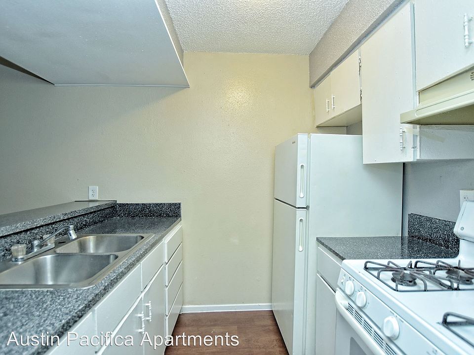 1st image of 1308 McKie Dr APT 105