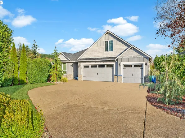 101 W 15th Cir, La Center, WA 98629
