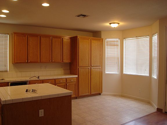 3rd image of 1751 Henry Long Blvd