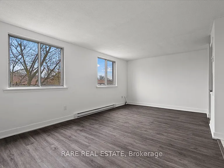7555 Goreway Dr #272 — Photo 6
