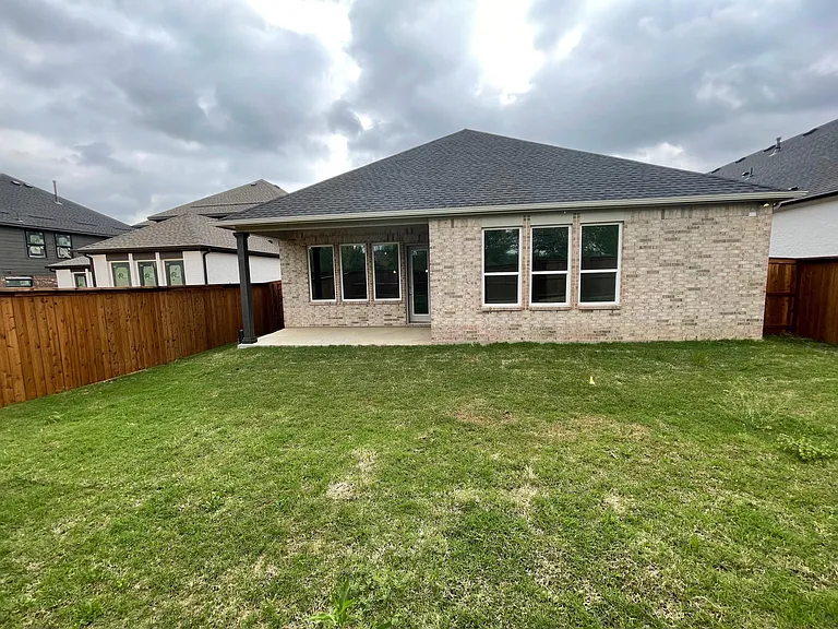 4424 Hammerstein Blvd — Photo 30