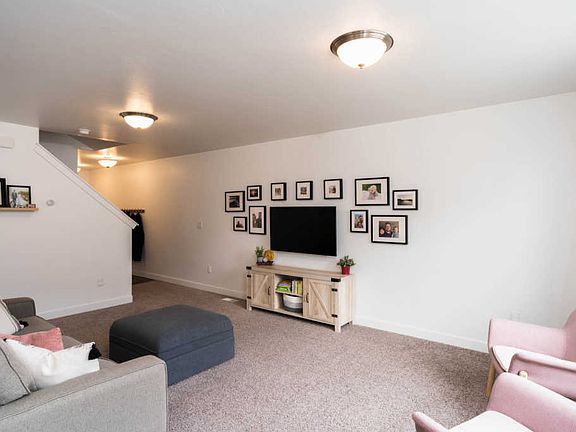 4th image of 12304 S Andante Dr