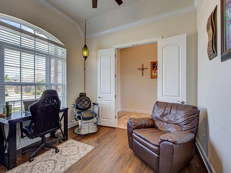 16901 Lathrop Ave — Photo 20